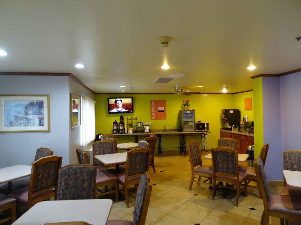 Ramada By Wyndham Coeur D'Alene Hotell Eksteriør bilde
